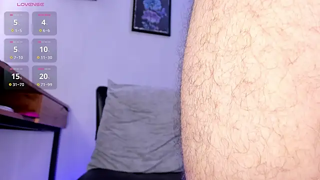 Snapshot of Noah_devil_ chatting on 11-11-25, 02:55 Noah devil online show from 11-11-25, 02:55