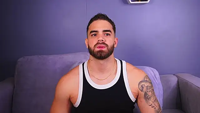 Snapshot of Paul_Phoenix chatting on 12-16-25, 08:36 Paul Phoenix online show from 12-16-25, 08:36