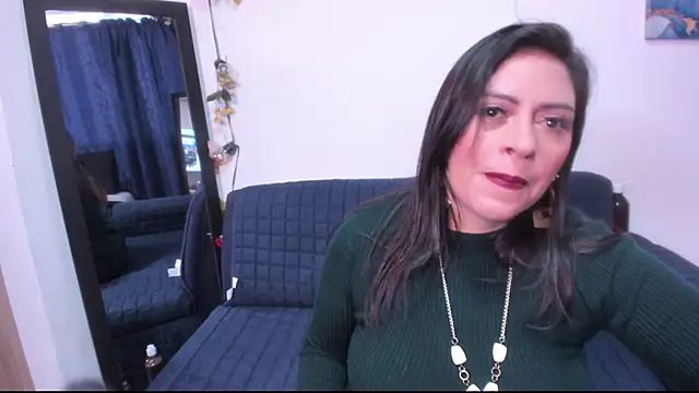 Snapshot of dacotag chatting on 10-05-25, 12:36 dacotag online show from 10-05-25, 12:36