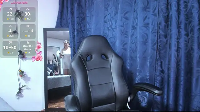 Snapshot of dacotag chatting on 03-07-26, 01:02 dacotag online show from 03-07-26, 01:02