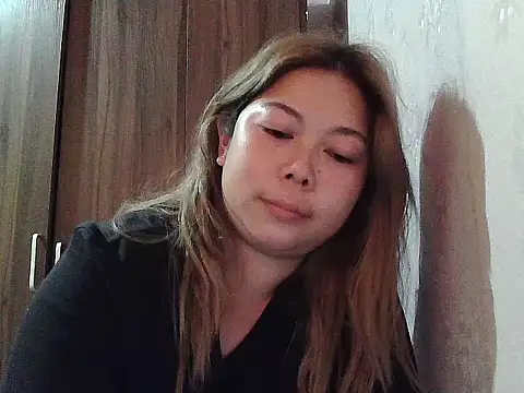 mimi15 online show from 06-22-26, 08:22