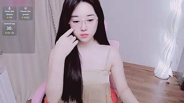 Miu-999 online show from 10-30-25, 02:02