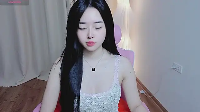 Snapshot of Miu-999 chatting on 01-13-26, 02:17 Miu-999 online show from 01-13-26, 02:17