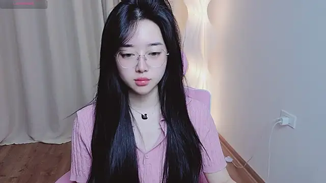 Snapshot of Miu-999 chatting on 02-02-26, 02:32 Miu-999 online show from 02-02-26, 02:32