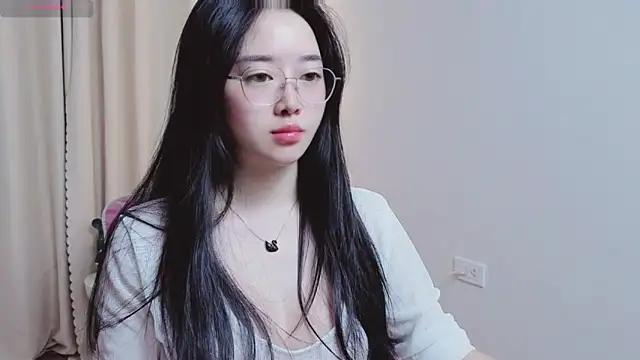 Snapshot of Miu-999 chatting on 02-22-26, 02:13 Miu-999 online show from 02-22-26, 02:13