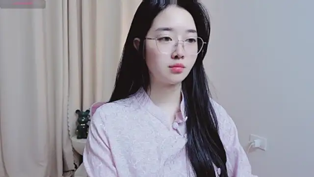 Snapshot of Miu-999 chatting on 03-03-26, 03:01 Miu-999 online show from 03-03-26, 03:01