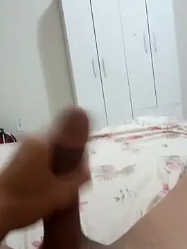 Gusttavotesudoxxvvc online show from 11-16-25, 05:46