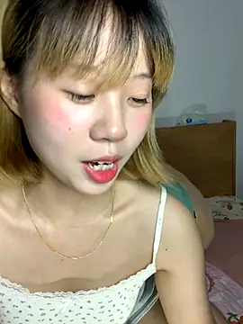Snapshot of zhaomosheng125216 chatting on 10-10-25, 01:15 zhaomosheng125216 online show from 10-10-25, 01:15