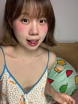 zhaomosheng125216 online show from 05-11-26, 05:32