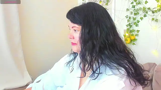 Snapshot of sandra_jackson chatting on 11-27-25, 02:13 sandra jackson online show from 11-27-25, 02:13