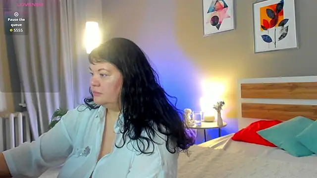 Snapshot of sandra_jackson chatting on 12-15-25, 02:49 sandra jackson online show from 12-15-25, 02:49