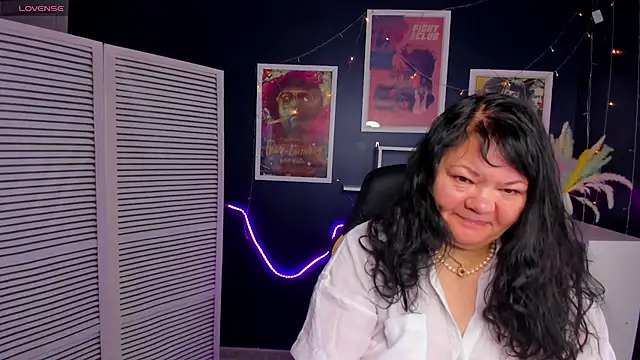 Snapshot of sandra_jackson chatting on 01-15-26, 02:49 sandra jackson online show from 01-15-26, 02:49