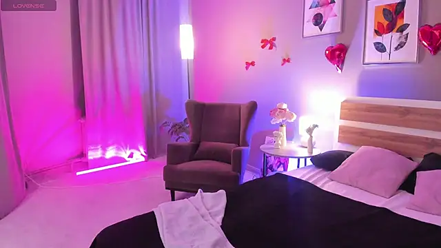 Snapshot of sandra_jackson chatting on 02-20-26, 02:41 sandra jackson online show from 02-20-26, 02:41