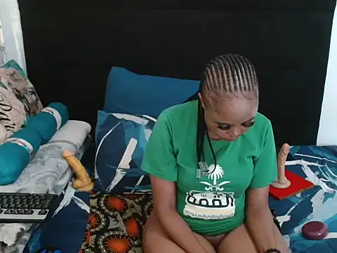 CreamySexyPussy online show from 11-28-25, 07:27