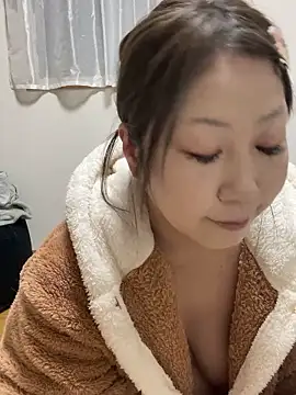 Snapshot of h415a812 chatting on 11-11-25, 09:20 h415a812 online show from 11-11-25, 09:20