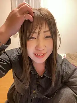 Snapshot of h415a812 chatting on 11-21-25, 02:38 h415a812 online show from 11-21-25, 02:38