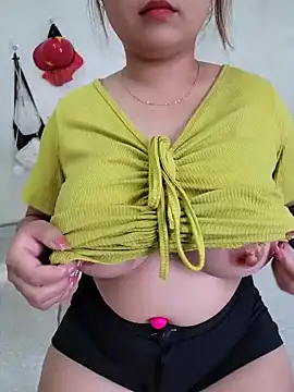 Akira sera online show from 10-18-25, 03:09