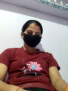 Snapshot of poojam93 chatting on 10-31-25, 04:30 poojam93 online show from 10-31-25, 04:30