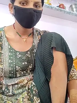 Snapshot of poojam93 chatting on 11-05-25, 07:08 poojam93 online show from 11-05-25, 07:08