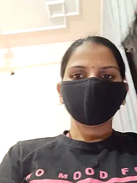 Snapshot of poojam93 chatting on 12-15-25, 03:00 poojam93 online show from 12-15-25, 03:00