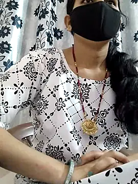 Snapshot of poojam93 chatting on 04-05-26, 02:09 poojam93 online show from 04-05-26, 02:09