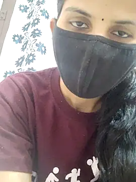 Snapshot of poojam93 chatting on 04-06-26, 12:06 poojam93 online show from 04-06-26, 12:06