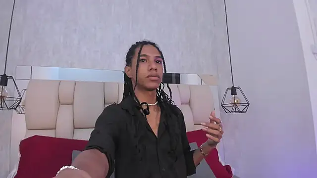 Snapshot of Johan_gz_ chatting on 10-02-25, 11:39 Johan gz online show from 10-02-25, 11:39