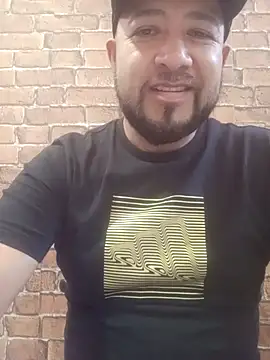 Snapshot of facha28 chatting on 11-09-25, 06:28 facha28 online show from 11-09-25, 06:28