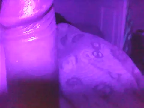 sarahkat86 online show from 10-06-25, 04:10