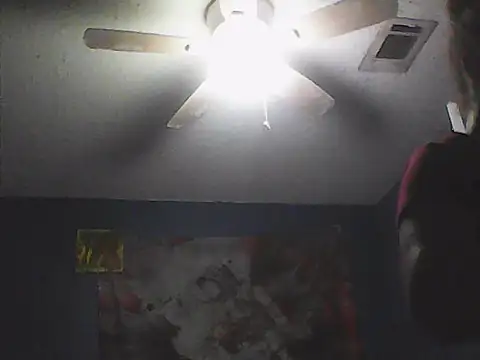 sarahkat86 online show from 10-30-25, 12:56