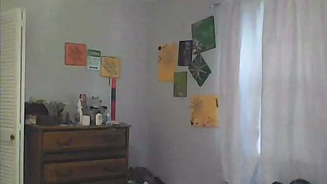 sarahkat86 online show from 06-04-26, 09:54