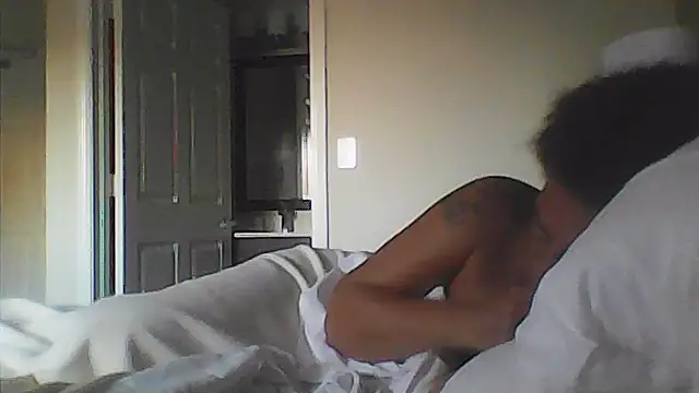 sarahkat86 online show from 06-13-26, 10:57