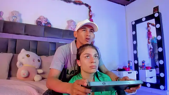 Snapshot of Jade_rey_ chatting on 01-18-26, 03:10 Jade rey online show from 01-18-26, 03:10