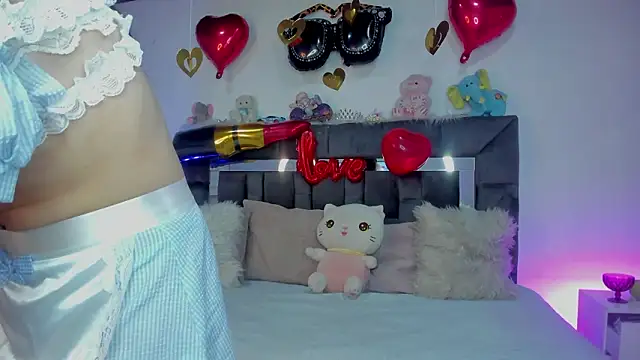 Snapshot of Jade_rey_ chatting on 02-13-26, 03:35 Jade rey online show from 02-13-26, 03:35