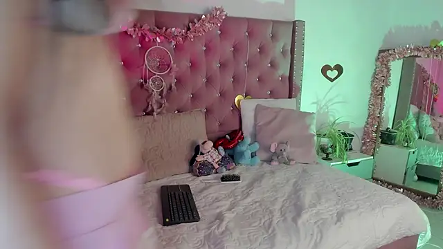 Snapshot of Jade_rey_ chatting on 03-09-26, 09:19 Jade rey online show from 03-09-26, 09:19