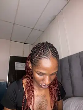 Trans fairy online show from 02-24-26, 10:19