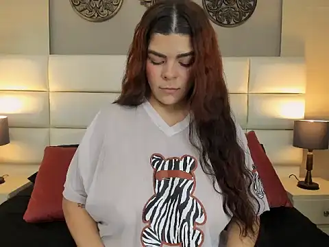 Snapshot of SuzzieSweet chatting on 02-28-26, 09:16 SuzzieSweet online show from 02-28-26, 09:16