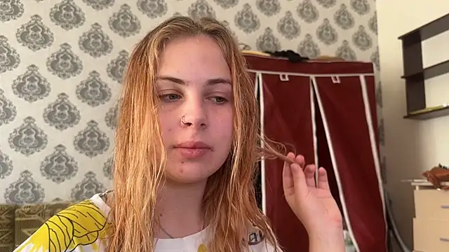 Alismoona online show from 07-12-26, 07:43