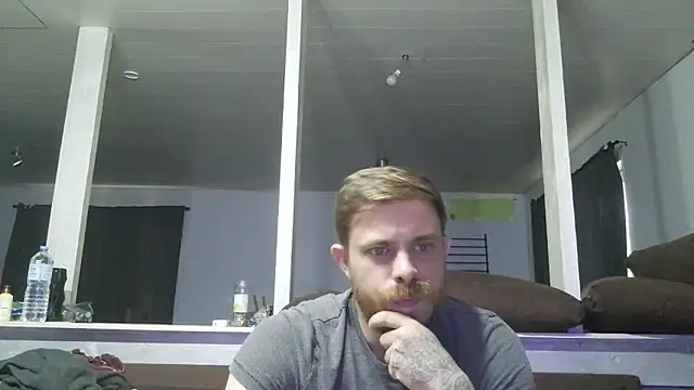 Bikerhot883hd online show from 05-04-26, 05:42
