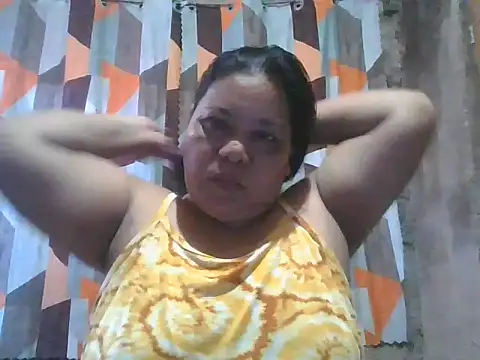 Snapshot of xxbernxxx chatting on 05-17-26, 02:31 xxbernxxx online show from 05-17-26, 02:31