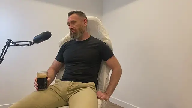 TheDonnyBasilisk online show from 05-31-26, 07:04
