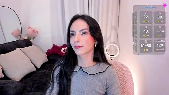 Snapshot of sarah_saenz_ chatting on 07-31-26, 07:30 sarah saenz online show from 07-31-26, 07:30
