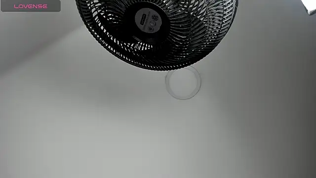 sweet  vanessa1 online show from 09-12-25, 03:17