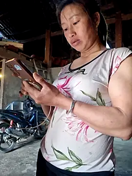 ngocngoc cute online show from 04-22-26, 11:39