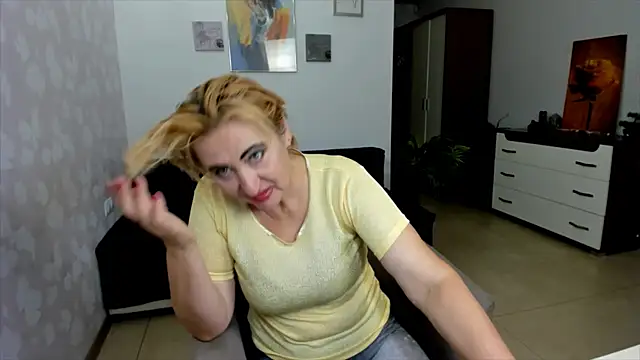 Snapshot of MilanaAlvis chatting on 09-09-25, 06:24 MilanaAlvis online show from 09-09-25, 06:24
