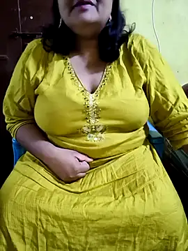 Snapshot of Swapna_Hyd chatting on 10-03-25, 03:03 Swapna Hyd online show from 10-03-25, 03:03
