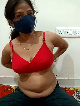 Snapshot of soni_yhakur chatting on 09-18-25, 09:22 soni yhakur online show from 09-18-25, 09:22