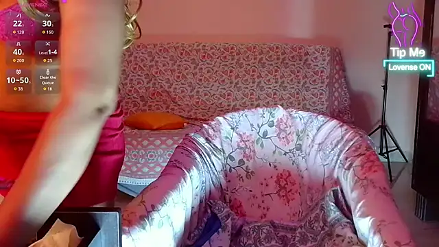 cococouple7 online show from 12-19-25, 07:04