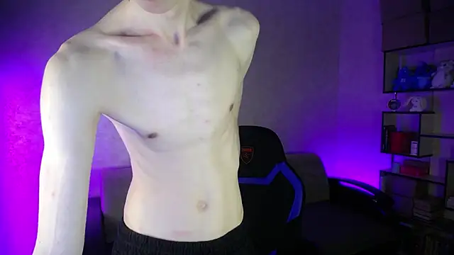 yes cute boy  online show from 12-16-25, 07:41