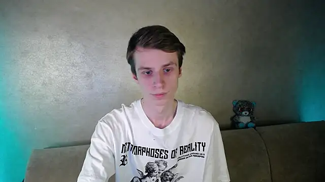 Snapshot of yes_cute_boy_ chatting on 03-26-26, 04:34 yes cute boy online show from 03-26-26, 04:34